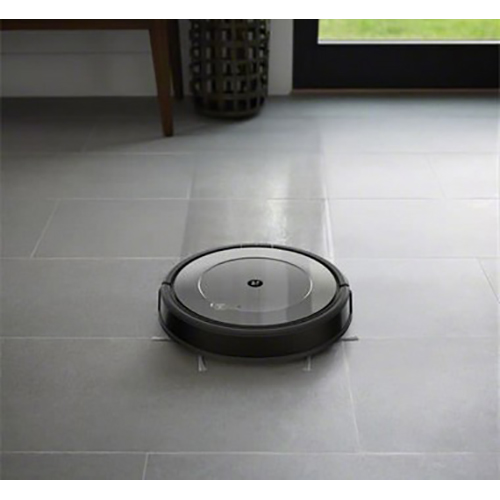 Внешний вид Робот-пылесос iRobot Roomba Combo 113 (R113840)