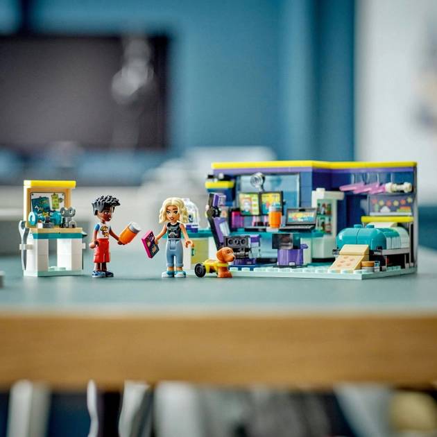 Зовнішній вигляд Конструктор LEGO Friends Кімната Нові 179 деталей (41755)