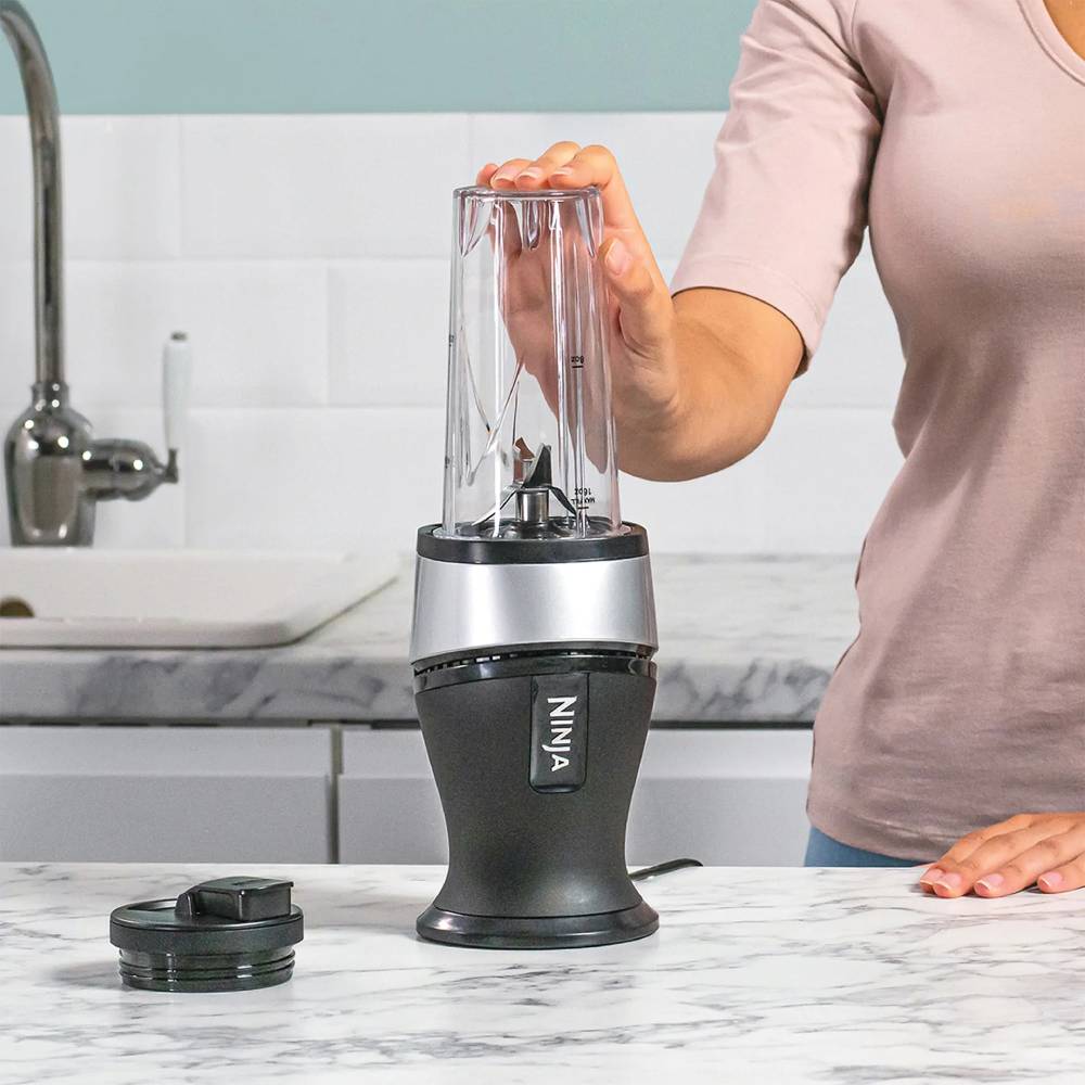 Замовити Блендер NINJA Slim Blender & Smoothie Maker (QB3001EUS)