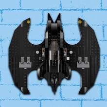 Конструктор LEGO DC Batman Бэтмолет: Бэтмэн против Джокера 357 деталей (76265)