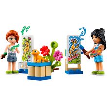 Конструктор LEGO Friends Комната Лиан 204 детали (41739)