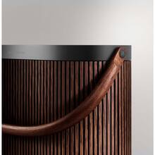 Акустична система Bang & Olufsen Beosound A5 Dark Oak (1254100)