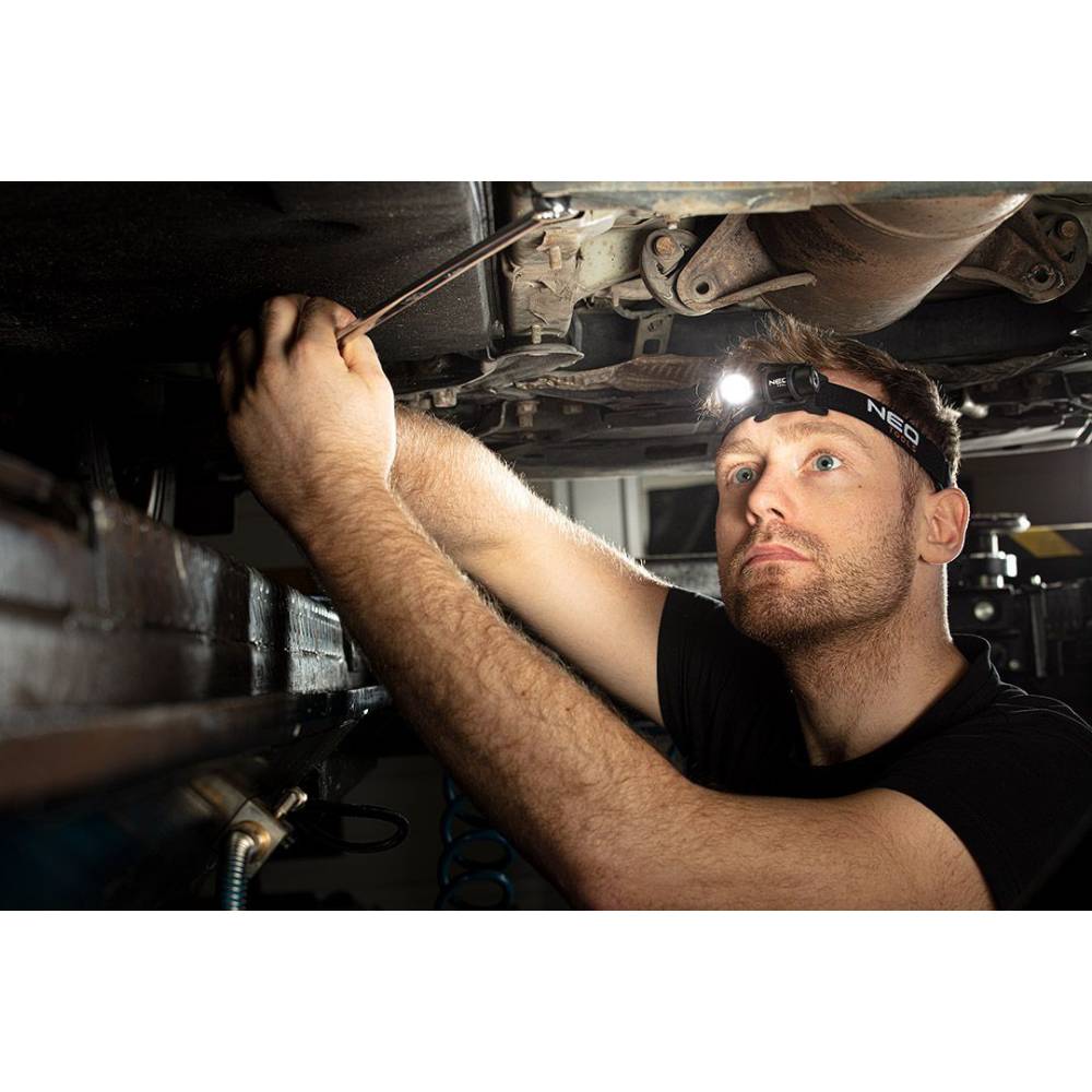 Фото Фонарь налобный NEO TOOLS 600 люмен, 6 Вт, USB (99-027)