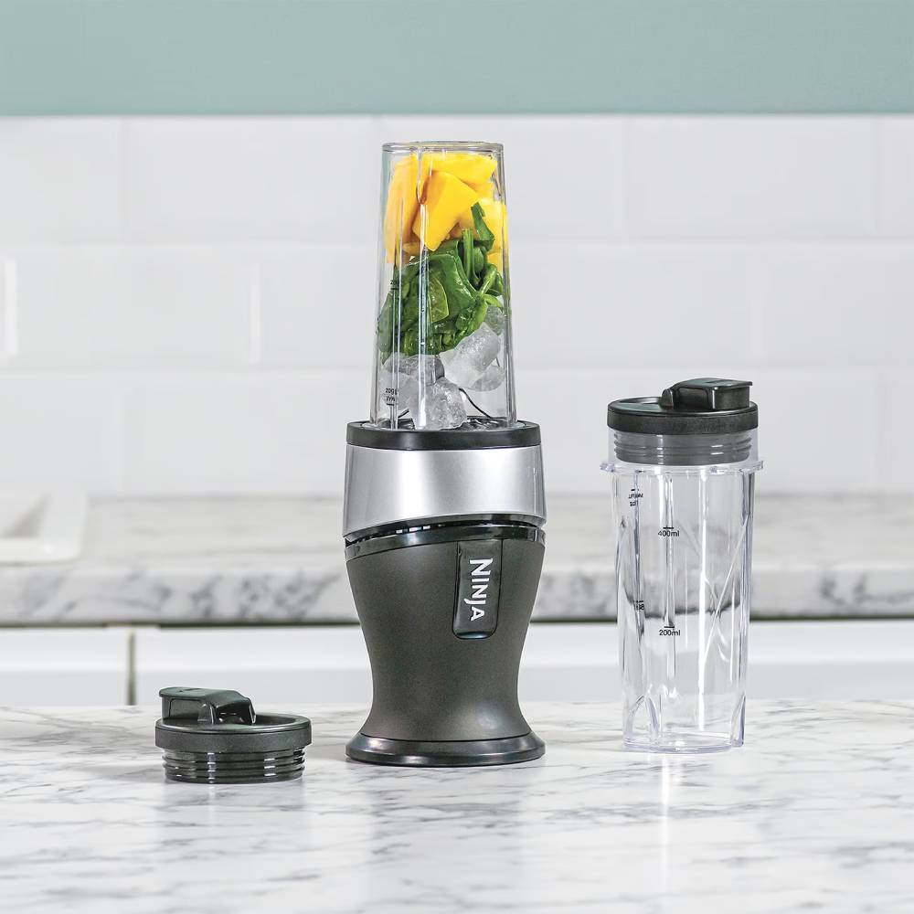 В Україні Блендер NINJA Slim Blender & Smoothie Maker (QB3001EUS)