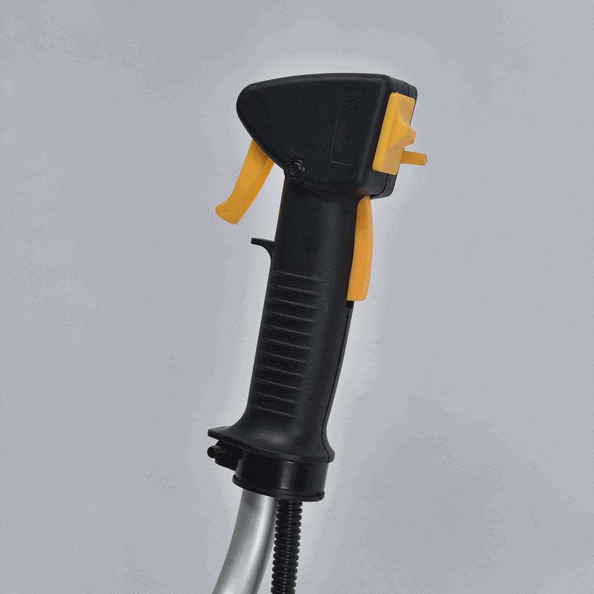 Мотокосa GARTNER  BCG-2812 (844541) Тип питания бензин