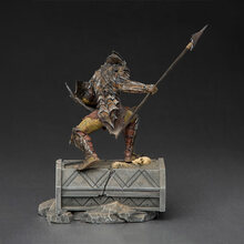 Фігурка IRON STUDIOS LORD OF THE RINGS Armored Orc Art Scale 1/10 (WBLOR43021-10)