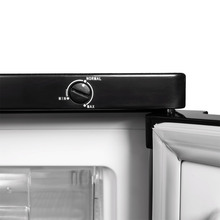 Морозильна камера LIBERTON LVF 85-90SH (018967)