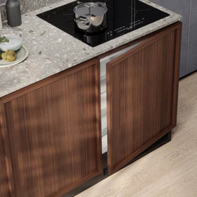 Морозильная камера ELECTROLUX LYB 2AE82S Морозильная камера ELECTROLUX LYB 2AE82S Тип морозильная камера