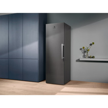 Морозильна камера ELECTROLUX RUT7ME28X2