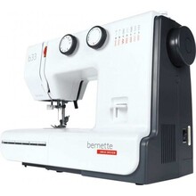 Швейна машина BERNINA Bernette B33