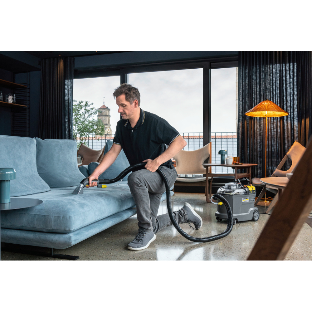 Фото Пылесос KARCHER Puzzi 8/1 (1.100-240.0)
