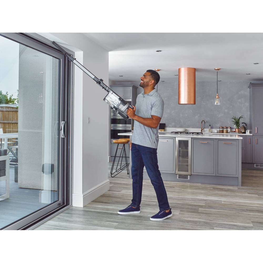 Заказать Пылесос SHARK Stratos Anti Hair Wrap Plus Pet Pro IZ420EUT