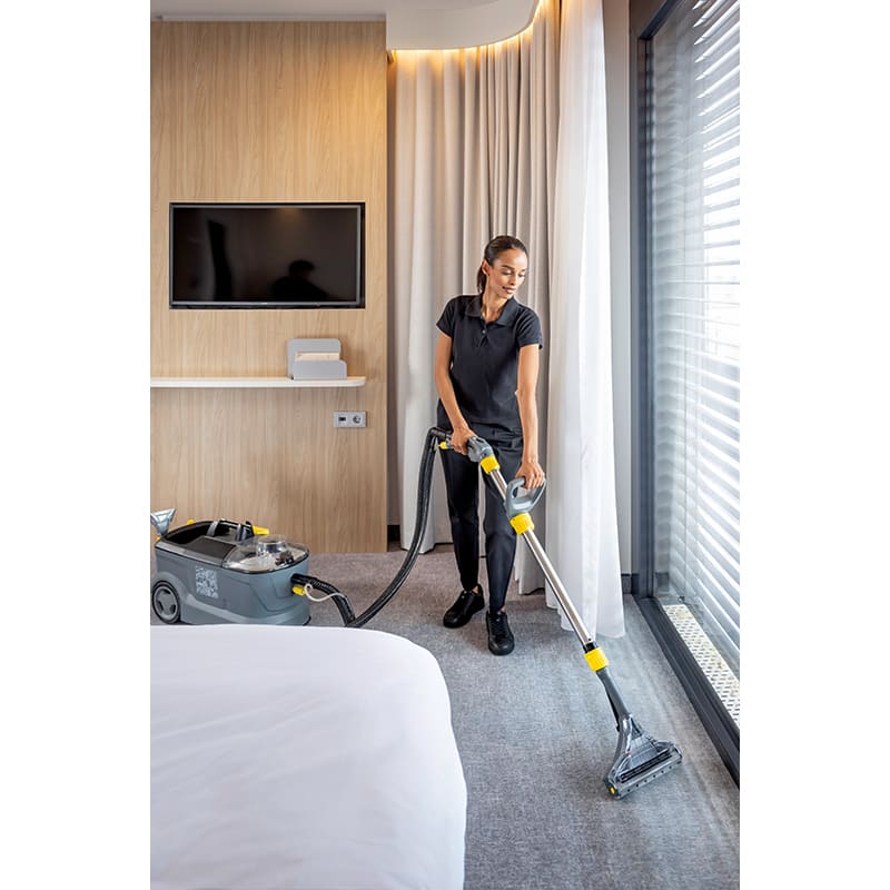 Изображение Пылесос KARCHER Puzzi 10/1 C hand nozzle (1.100-131.0)