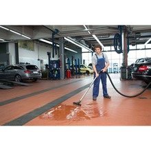 Пылесос KARCHER NT 70/2 Me Classic (1.667-306.0)