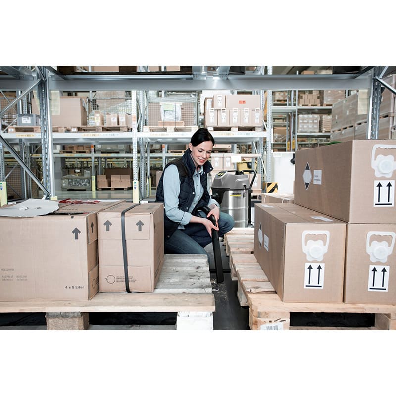 Заказать Пылесос KARCHER NT 70/2 Me Classic (1.667-306.0)