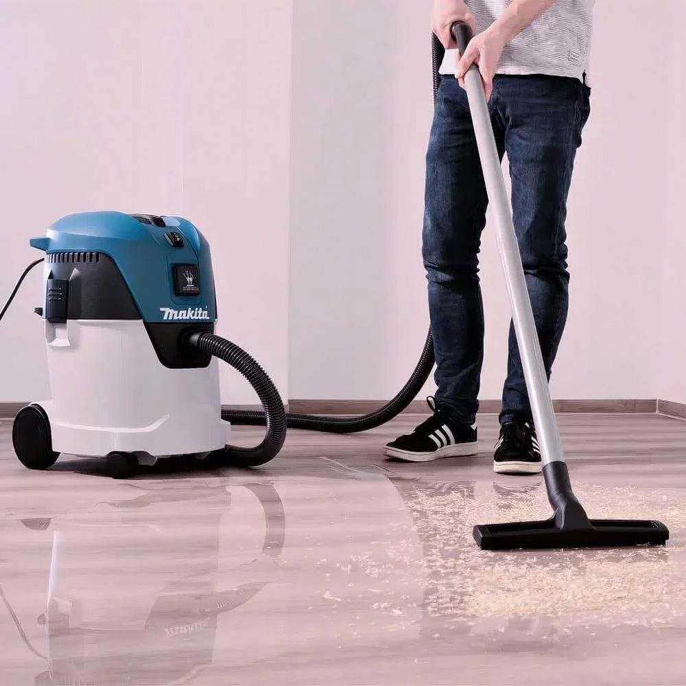 Зовнішній вигляд Пилосос MAKITA VC2512L