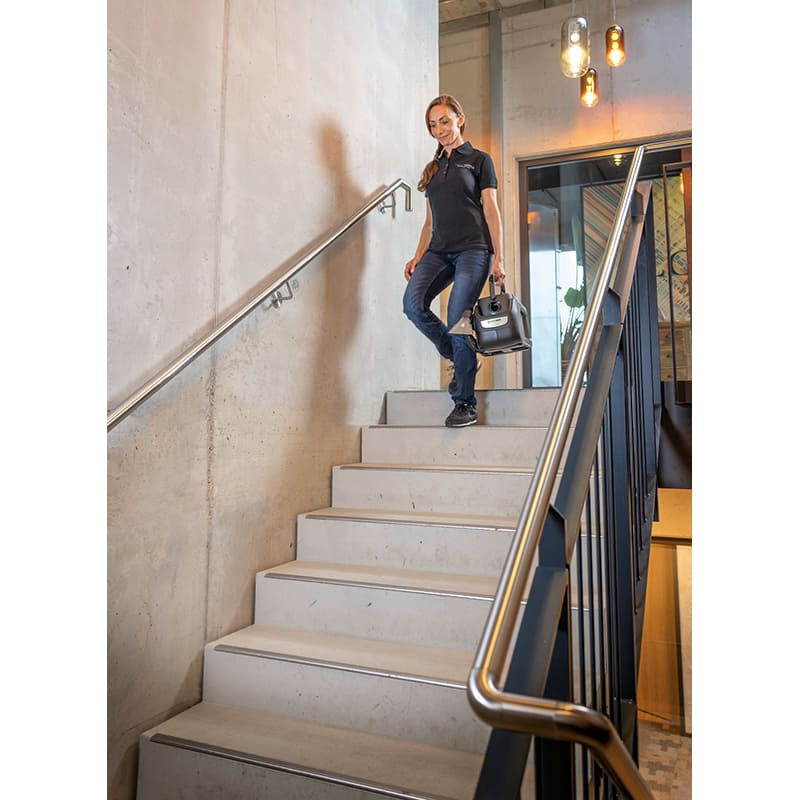 Фото 17 Пылесос моющий Wet&dry KARCHER Puzzi 2/1 Bp без АКБ и ЗУ (1.101-750.0)