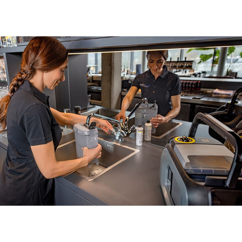 Фото 15 Пылесос моющий Wet&dry KARCHER Puzzi 2/1 Bp без АКБ и ЗУ (1.101-750.0)