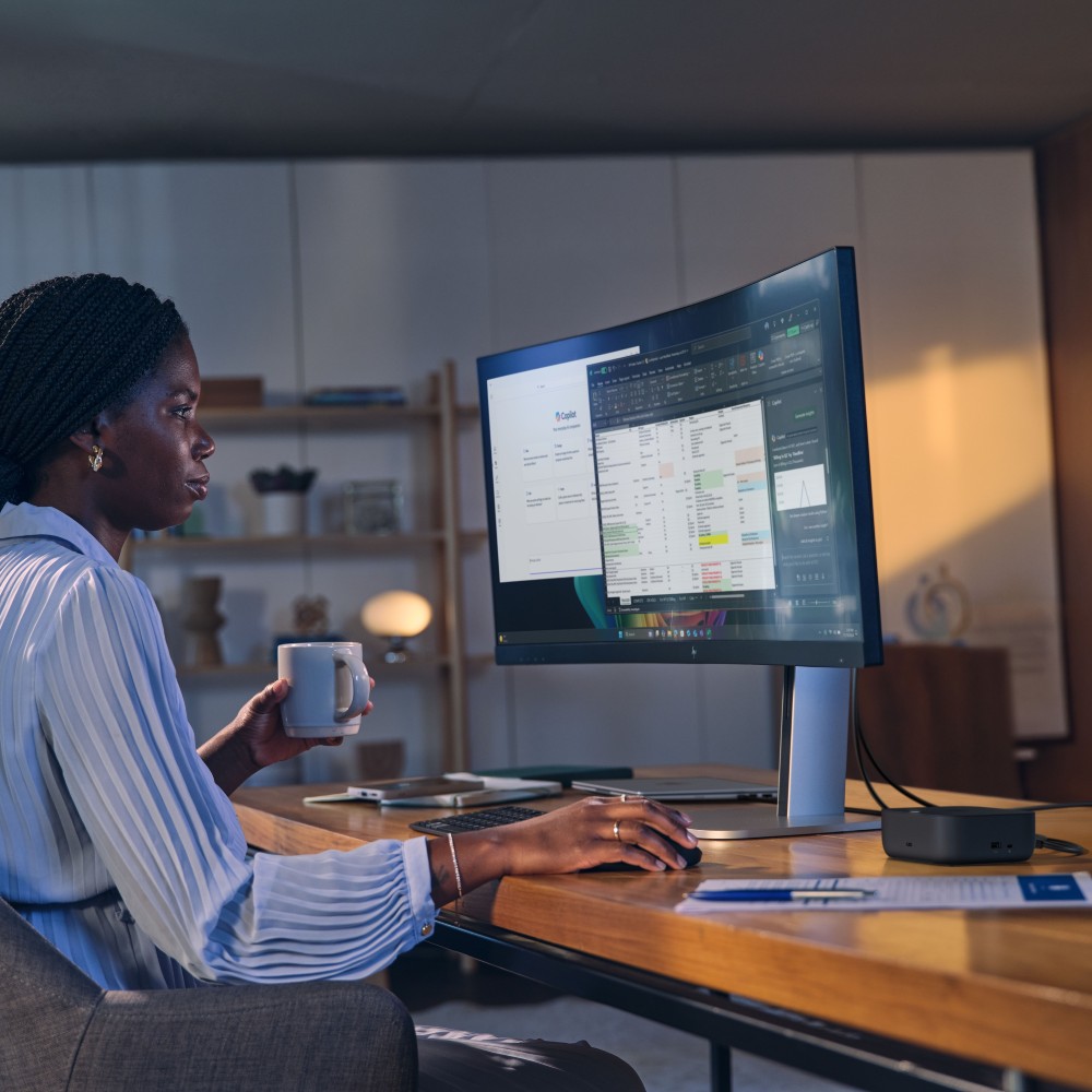 В интернет магазине Док-станция HP USB-C 100W G6 Black (9X3V1UT)