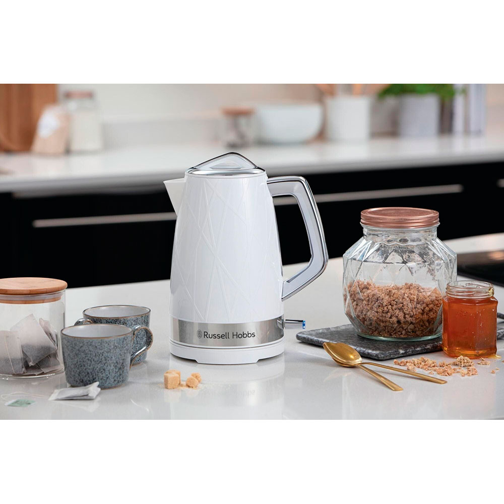 Покупка Электрочайник RUSSELL HOBBS 28080-70 Structure White