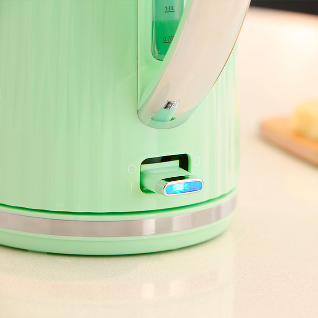 Заказать Электрочайник RUSSELL HOBBS Eden 27364-70 Pistachio