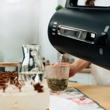 Электрочайник QUIN KTL-202 Black