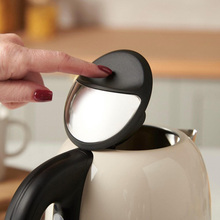 Електрочайник RUSSELL HOBBS Colours Plus 28510-70