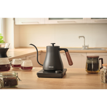 Электрочайник SENCOR SWK2828BK