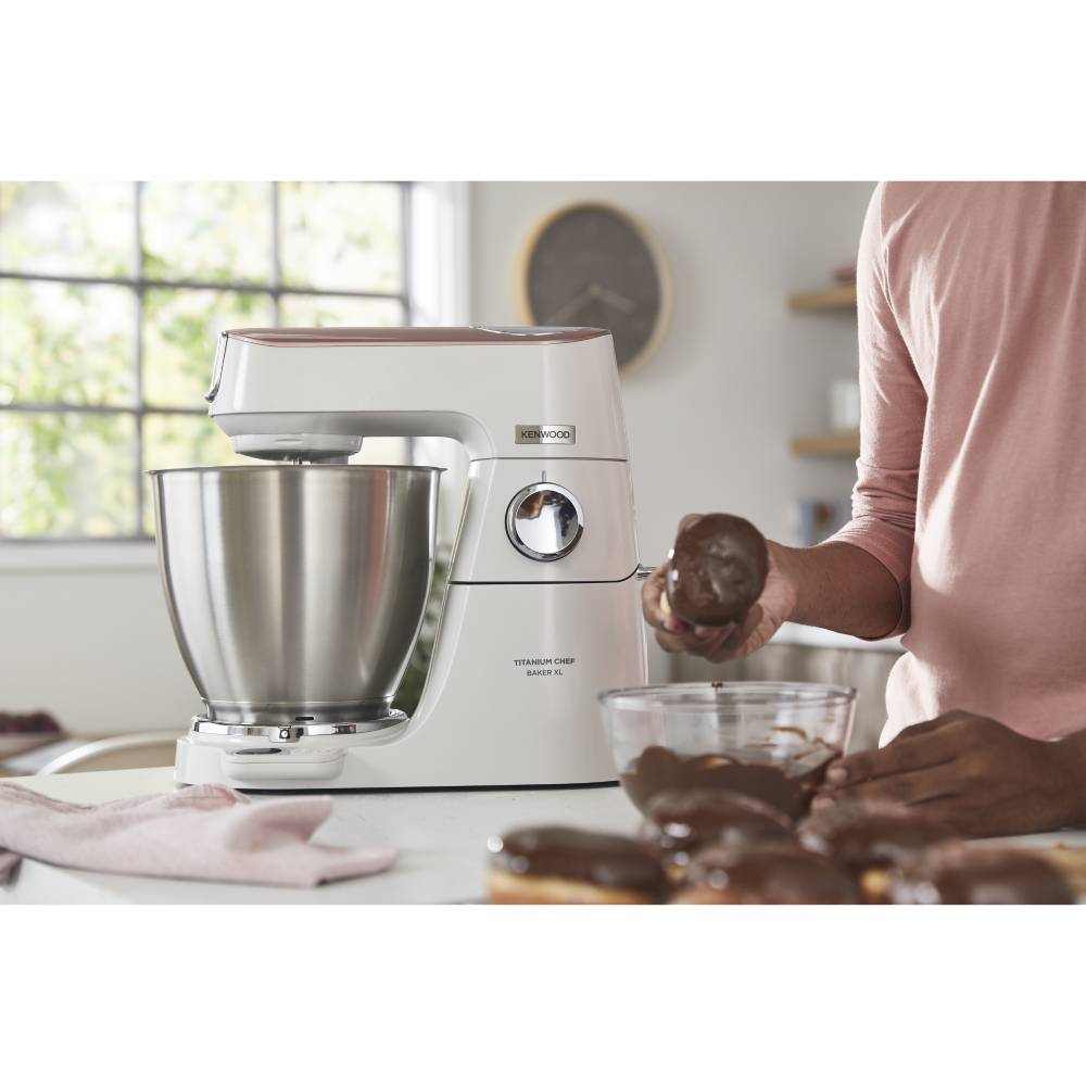 Фото 23 Кухонна машина KENWOOD Titanium Chef Baker XL KVL65.001WH