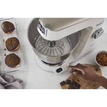 Кухонна машина KENWOOD Titanium Chef Baker XL KVL65.001WH