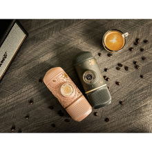 Портативна кавоварка WACACO Nanopresso з чохлом Темно-сіра (WNANODGR)