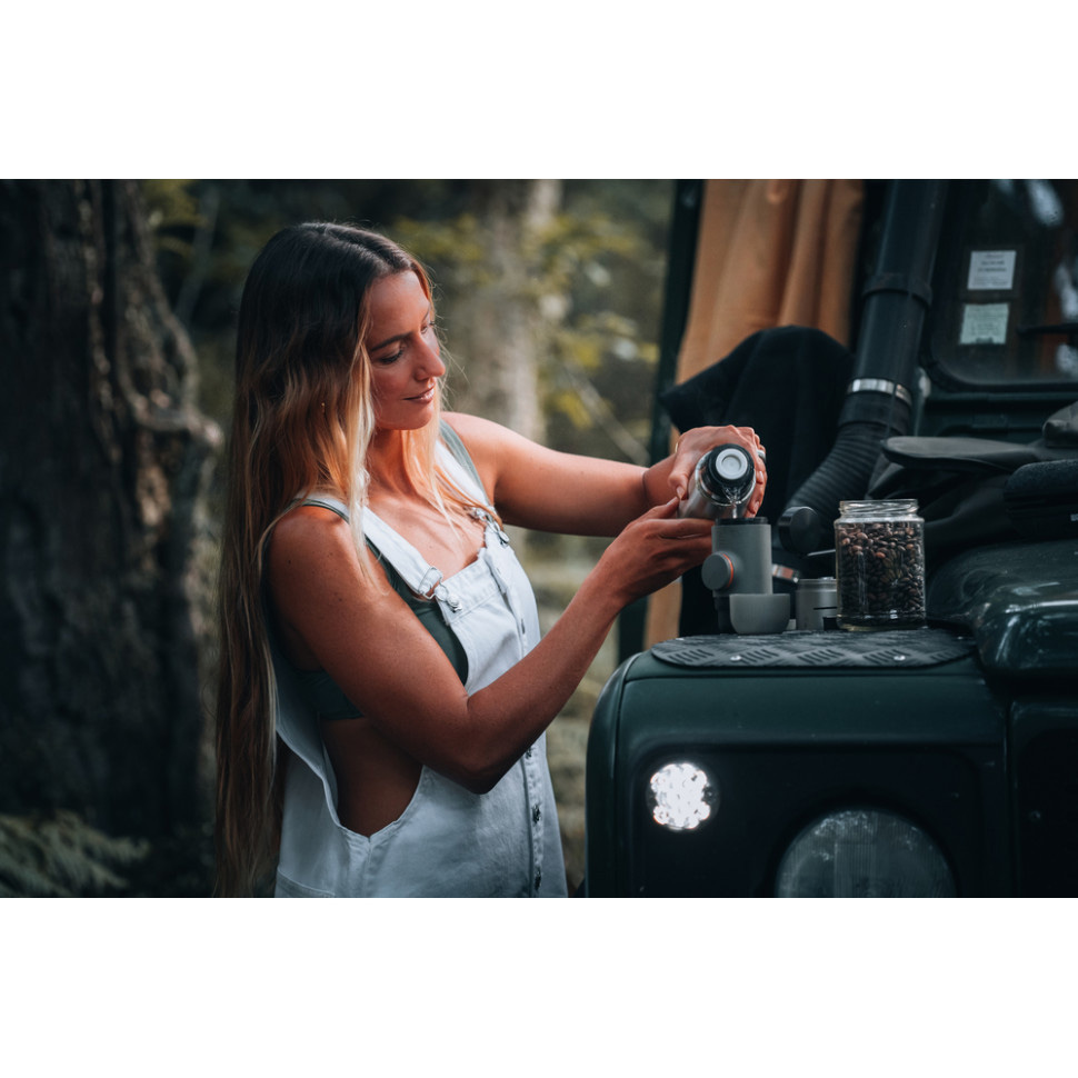Огляд Портативна кавоварка WACACO Minipresso GR2 (WMINIGR2)