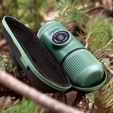 Портативна кавоварка WACACO Nanopresso з чохлом Green (WNANOGREEN)