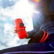 Портативна кавоварка WACACO Nanopresso з чохлом Red (WNANORED)