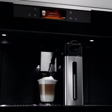Кавомашина ELECTROLUX KBC85X
