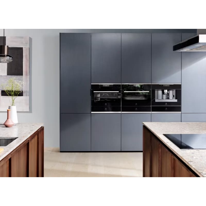 В Україні Кавомашина ELECTROLUX KBC85X