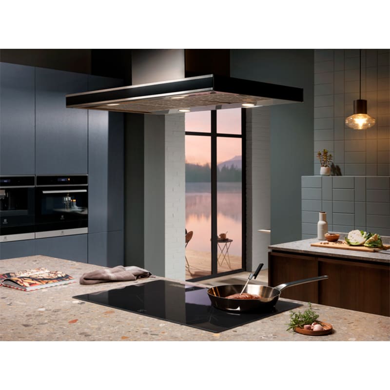 В інтернет магазині Кавомашина ELECTROLUX KBC85X