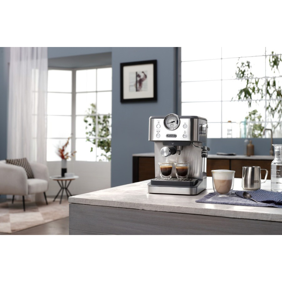 Заказать Кофеварка DELONGHI Linea Classic EM450.M