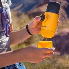Портативна кавоварка WACACO Nanopresso Yellow (WNANOYELLOW)