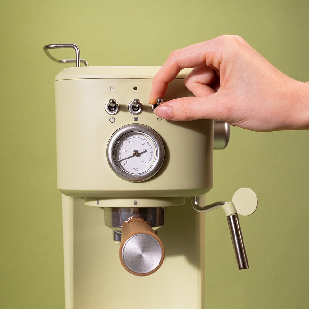 Кофеварка CECOTEC Power Espresso 20 Retro Green (CCTC-01723) Давление 20