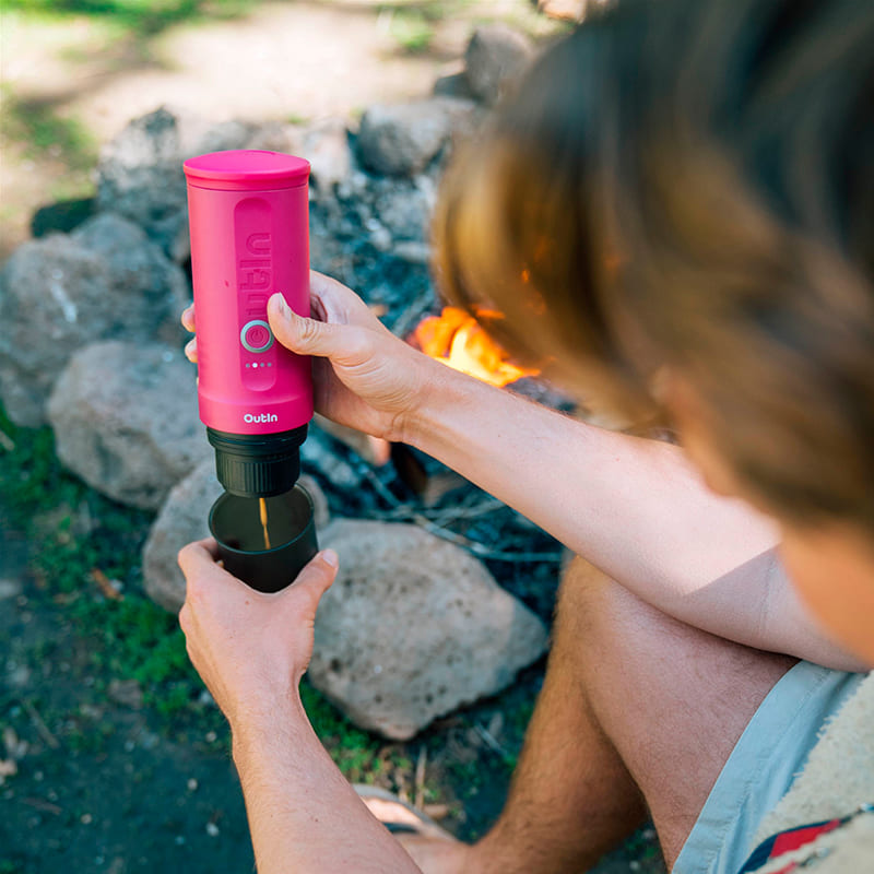 Фото 15 Портативная кофеварка OUTIN Crimson Red (OTEM-01-CR)