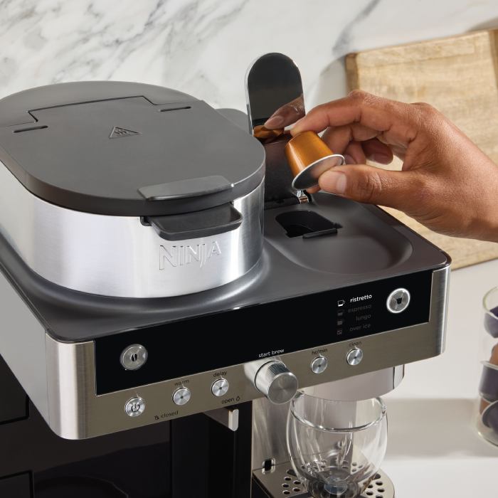 В интернет магазине Кофемашина NINJA Prestige Dualbrew System CFN802EU