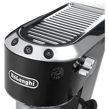 Кофеварка DeLonghi EC 680 BK