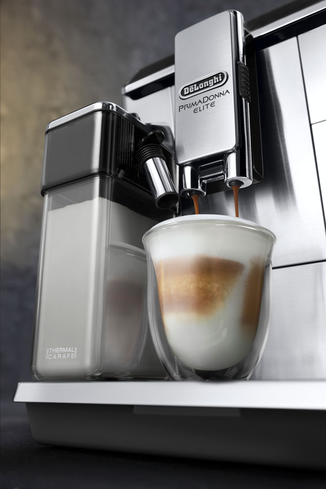 В интернет магазине Кофемашина DeLonghi ECAM 650.75 MS