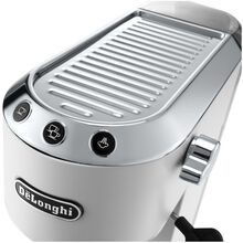 Кавоварка DeLonghi Dedica EC 685 W