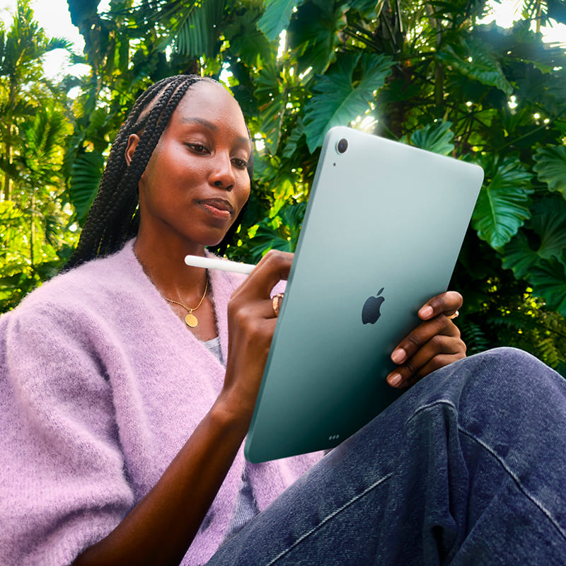 Замовити Планшет APPLE iPad Air 13" M4 (8 Gen) Wi-Fi 1TB Purple (MHDK4TY/A)