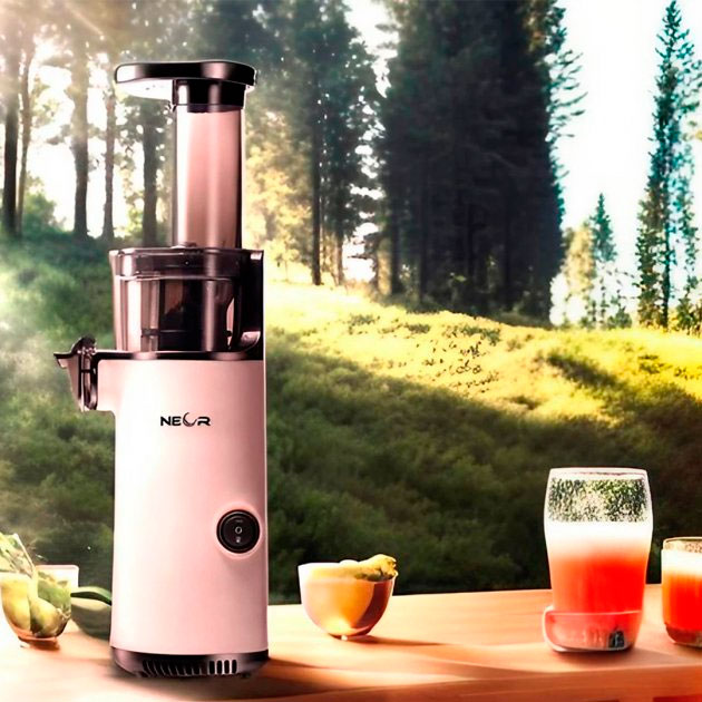 В Україні Соковитискач NEOR JUICER M130 WT