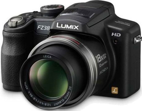 Цифровой фотоаппарат PANASONIC DMC-FZ38EE-K