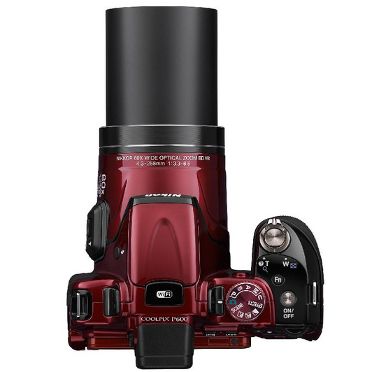 Цифровий фотоапарат NIKON Coolpix P600 Red Розмір матриці 1/2.3" (6.2 х 4.6 мм)