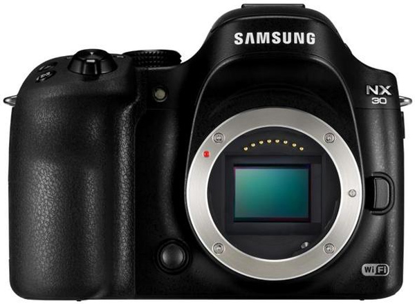 Системный фотоаппарат Samsung NX30 Body